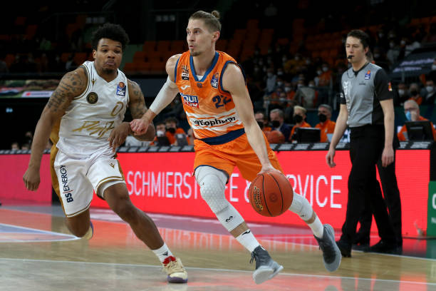 技战术和人 技战术和人