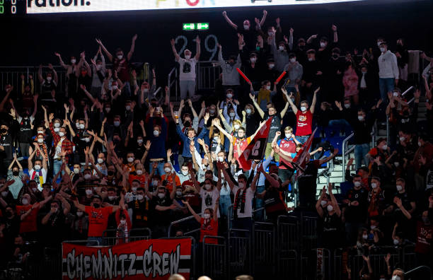 深圳队的战 深圳队的战