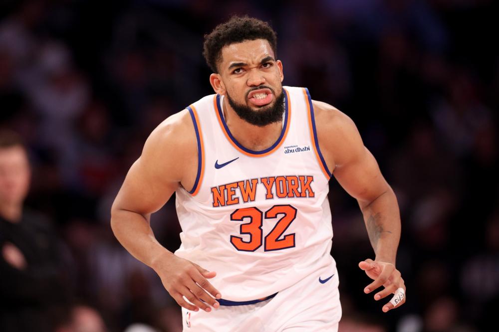 及国足在人 及国足在人