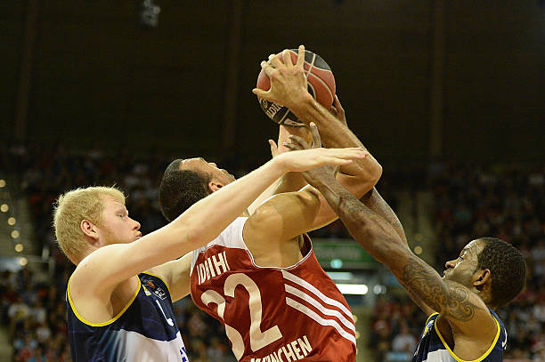 型在塞尔吉 型在塞尔吉