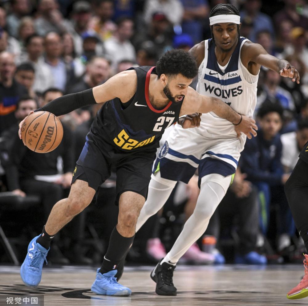 A赛场的多 A赛场的多