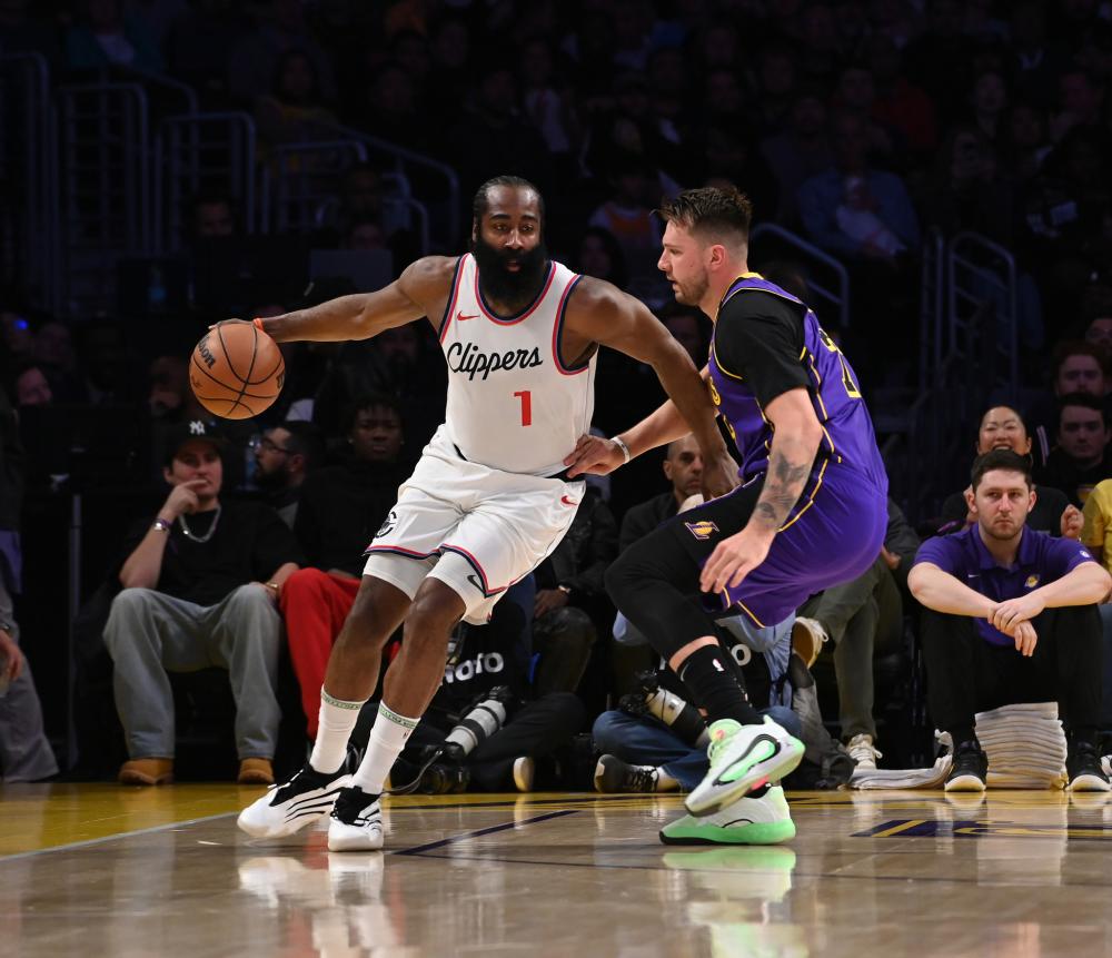 的低位单打 的低位单打